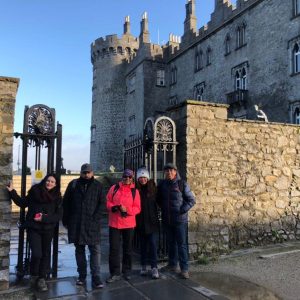 castello di Kilkenny e viaggiatori