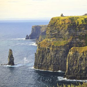 scogliere di Moher torre